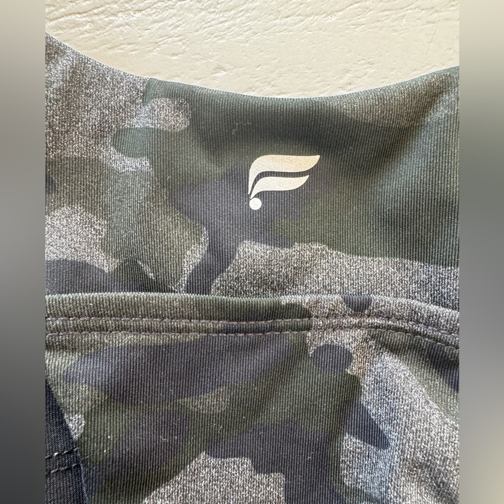 Fabletics Gray Camo Sports Bra - Picture 4 of 5